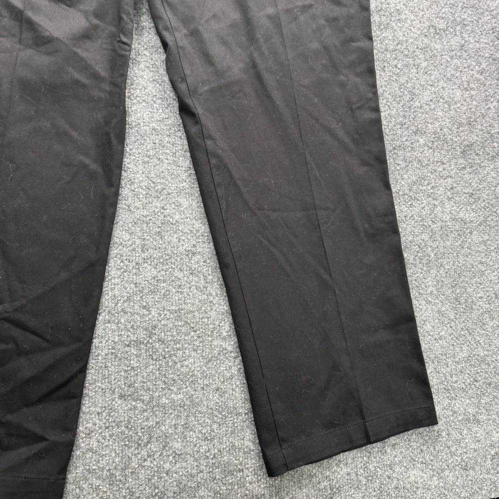 Dockers Signature Khaki Pants Mens 40x29 Black Classic Fit Lux Cotton Stretch